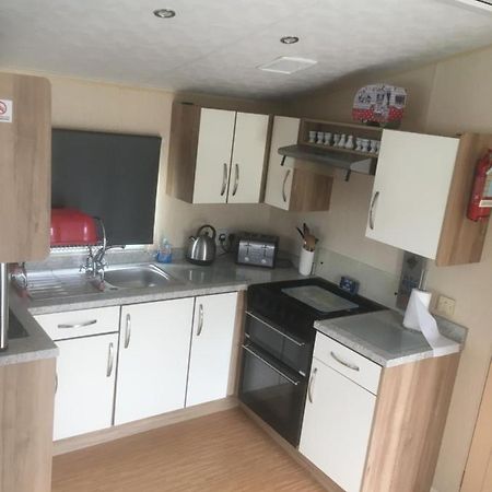 Take Me To The Beach At J&S Caravan Holidays Newquay Bay Resort Saint Columb Minor Dış mekan fotoğraf